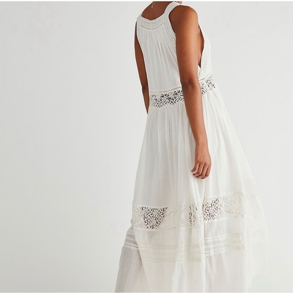Free People Carla White Cotton Lace Maxi Dress V-neck Size Small NWT - Picture 3 of 10